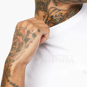 Ropa deportiva ligera Camisetas Material duradero Camisetas de tamaño personalizado Último estilo Camiseta para hombre - Product Image 5