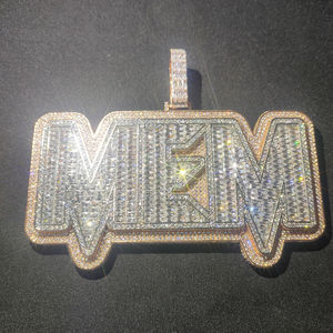 Elegante Moissanite VVS Diamond Pendant Custom 3D Cartoon o Letter Chains para fiesta en estilo Hip Hop - Product Image 5