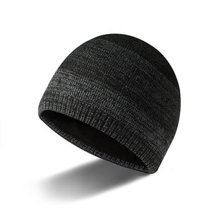 Vente en gros et livraison directe : Bonnet en tricot 100 % polyester pour homme, idéal pour les activités décontractées en extérieur en hiver - Product Image 2