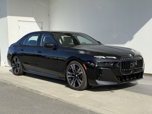 BMW Serie 760i 2026 - Product Image 3