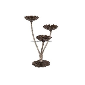 Bougeoir Métallisé Or Poli Tendance Conception 6 Bras Table Top Home Lightening Candle Holder À Prix Attractif - Product Image 5