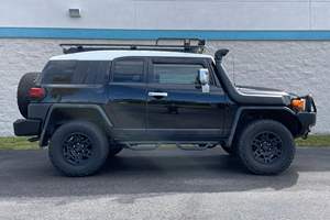 TOYOTA FJ CRUISER USADO 2010, Volante a la Izquierda/Derecha - Product Image 6