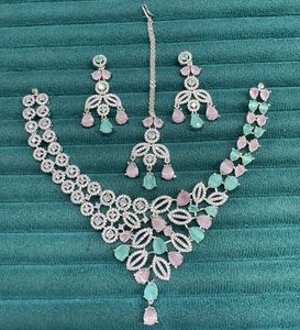 Conjunto de collar brillante de diamantes americanos de tendencia con pendientes a juego, joyería India para mujeres, todas las funciones y fiesta - Product Image 3