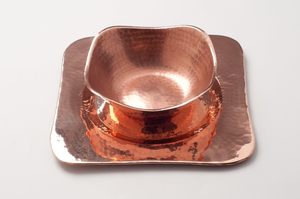 Usine directe d'approvisionnement martelé à la main 100% bol en cuivre pur conception de terre plate polie pour les fêtes-exportation mondiale de l'Inde - Product Image 3