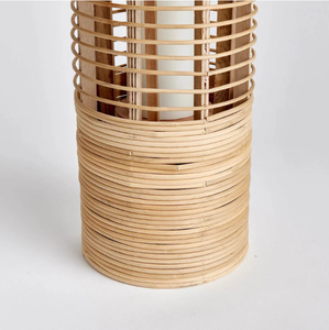 Lanterne en rotin tissée à la main, design rustique bohème, lanterne en osier écologique pour la décoration intérieure et extérieure - Product Image 3