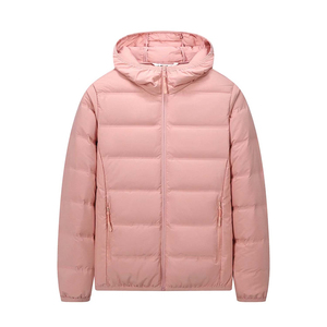 Vêtements d'hiver pour hommes de qualité supérieure 2026, vêtements de mode légers en gros, veste chaude rembourrée, veste matelassée à capuche - Product Image 3