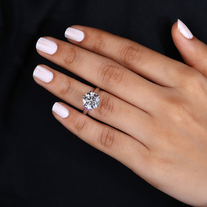 Anillo de Compromiso y Boda con Diamante Cultivado en Laboratorio de 4 Quilates, Corte Solitario, FVS1, para Mujer, Engaste de Garras - Product Image 2