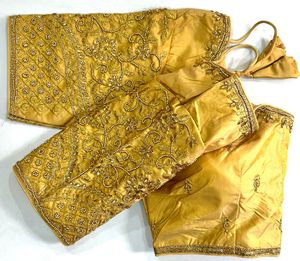 La blusa moderna tiene Jari, hilo, trabajo hecho a mano y trabajo manual khatli listo para La blusa tiene un patrón abierto y hermoso KESHAVA - Product Image 4