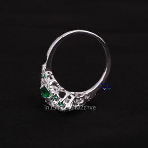 Bague solitaire en or blanc 14kt de créateur avec des bijoux de clarté VVS de pierre précieuse marquise de laboratoire - Product Image 4
