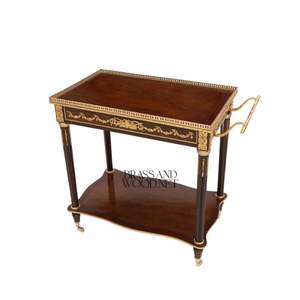 Mesa Consola Clásica de Madera Maciza con Detalles de Latón para Sala de Estar y Uso en Hostelería - Product Image 5