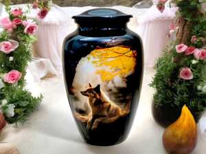 Funeral y conmemorativo de urna de cremación de lobo para cenizas humanas de hasta 200 libras con bolsa de terciopelo Urna asequible para cenizas - Product Image 4