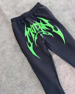 Servicio OEM, Conjunto de Sudadera con Capucha y Pantalones Deportivos de Invierno Ecológicos Hechos a Medida, Secado Rápido, Chándal para Hombre, MOQ Bajo - Product Image 4