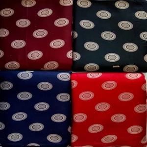 Tissu de rayonne imprimé numérique luxueux pour vêtements de mode, tenue de mariage et créations uniques de décoration intérieure - Product Image 5