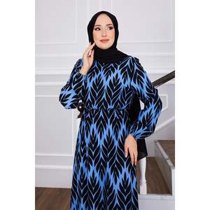 Robe Hijab Bleu en Crêpe avec Motif Palmier Robe Modeste Modeste - Product Image 1
