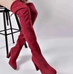 Bottines d'hiver élégantes pour femmes, bottes à talons pointus en daim de qualité supérieure, chaussures luxueuses au toucher doux, accessoire de mode - Product Image 4