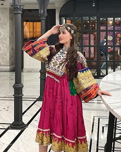 Vestidos de Novia Étnicos Vintage de Chifón de Manga Larga para Niñas Afganas con Bordado Colorido - Product Image 3