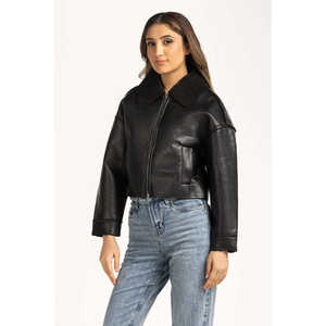 Chaqueta de Piel de Oveja Sintética Cortavientos para Mujer WM-JKT-WS24-025 Temporada de Otoño Tallas Grandes 3XL 5XL con Ribete de Piel y Spandex - Product Image 1