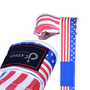 Guantes de boxeo de gel con logotipo de marca personalizado con vendajes para manos para artes marciales y empuñaduras - Product Image 2