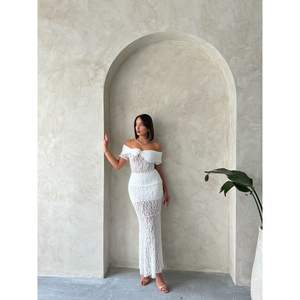 Robes de soirée en dentelle en gros - Jupes élégantes pour occasions spéciales - Product Image 5