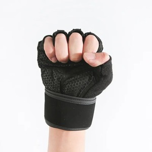 La mejor calidad, logotipo personalizado, guantes de fitness para gimnasio, venta al por mayor por buen fabricante, nuevo estilo, la mejor tasa de golpes de material para deportes al aire libre - Product Image 1