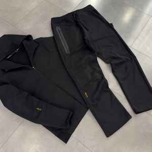 Conjunto de ropa deportiva de gimnasio informal de otoño para mujer, chaqueta negra con capucha y cremallera, pantalones para correr, Fitness, correr, transpirable, Logo impreso 2 1 - Product Image 1