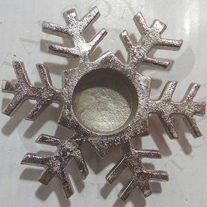 Modern Premium Home Decoration Hand Painted Aluminum Tealight <b>Candle</b> Holder in Snowflake Design Best Selling for Christmas - Product Image 1