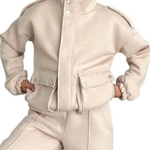 Elegante mujer Crop-Top Chándal Elegante cuello alto Chaqueta con cremallera de algodón puro con bolsillos utilitarios y pantalones de Jogger Relax Fit - Product Image 5