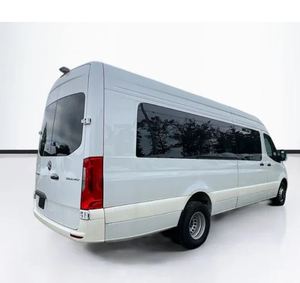 Benz Sprinter 3500 Toit Haut 2024 en Excellent État - Prêt à être Expédié - Product Image 3