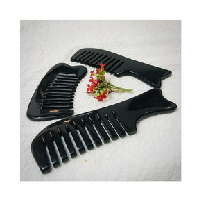 Peine de cuerno hecho a mano en Vietnam HUONG DANG Modelo 0906-65 Regalo de lujo - Product Image 1