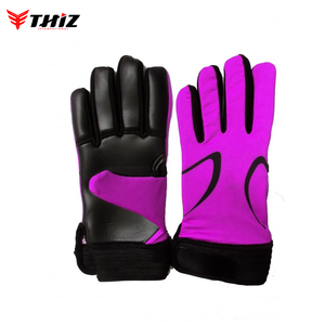 Los mejores guantes deportivos cómodos de látex con logotipo personalizado, guantes gaélicos ligeros de diseño personalizado - Product Image 1