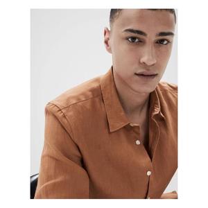 Camisa Clásica Entallada para Hombre, Perfecta para Reuniones de Negocios, Eventos Formales y Looks Smart Casual con Acabado Refinado - Product Image 3