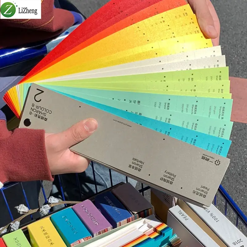 विशेष कागज उपहार लपेटने वाले रंगीन मोटे कागज 180g हार्ड रंगीन पेपर बोर्ड मुद्रित शीट कार्डस्टॉक