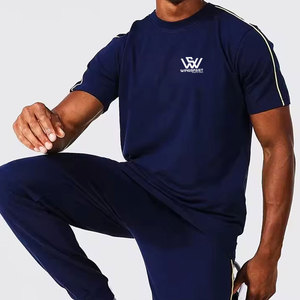 Conjunto de camiseta y pantalones de algodón de estilo sencillo único para hombre, Conjunto de camiseta y pantalones informales con cordón para hombre - Product Image 3