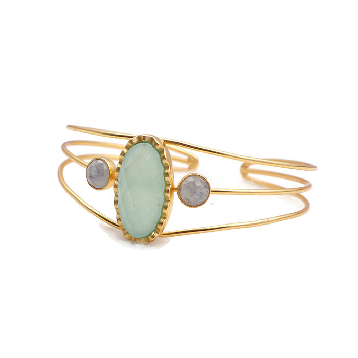 สีเขียว