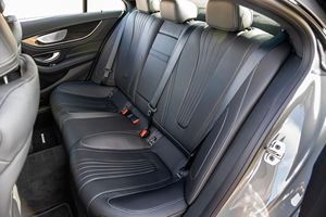 UTILISÉ LHD/RHD 2021 MERCEDES-B E N Z CLS450 4MATIC - Product Image 3