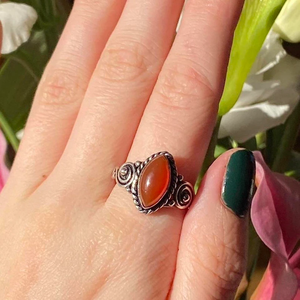แหวนสตรีโบฮีเมียน925แท้ดีไซน์เนอร์ทำด้วยมือหินอัญมณีมาใหม่จากธรรมชาติ - Product Image 3