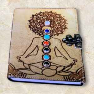 Hermosa cubierta de cuero cuadernos impresos con candado vintage con páginas antiguas de artesanías Rawat - Product Image 1