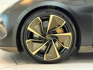 Lutoss Emeyar Sedán Eléctrico 2024, Batería de Litio de 110kWh, Tracción en las Cuatro Ruedas, Carga Rápida, R18, Interior Oscuro, Techo Panorámico, Listo para Enviar - Product Image 5