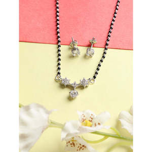 Compre un Conjunto de Mangalsutra de Plata Pura, Joyería Fina con Diamante de Corte Esmeralda Chapado en Oro, para Regalo de Boda o Fiesta para Esposa - Product Image 2