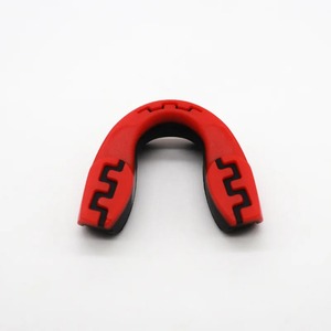 Protège-dents de sport en PVC en gros pour MMA boxe couleurs personnalisées écologique étanche logo personnalisé - Product Image 4