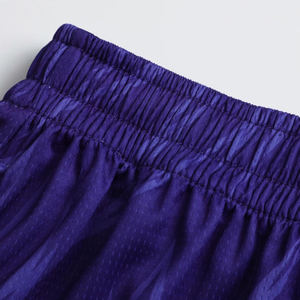 Ropa de baloncesto cómoda con diseño único de secado rápido Conjunto de uniforme deportivo transpirable - Product Image 3