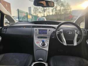 TOYOTA PRIUS USADO CON VOLANTE A LA IZQUIERDA/DERECHA - Product Image 5