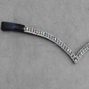 Bande de luxe en cuir V fait à la main, 3 lignes de cristaux AB décoratifs, en cuir véritable, disponible en noir ou marron, vente en gros - Product Image 5