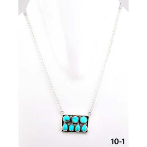 Chaîne en argent sterling de style sud-ouest avec turquoise Kingman, design géométrique, or 18 carats, or rose, classique, religieuse, perle et diamant - Product Image 1
