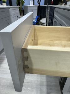 Gabinetes de Cocina Modernos con Acabado Mate, Directo de Fábrica en Vietnam, con Estructura de Madera Contrachapada y Accesorios Esenciales - Product Image 6