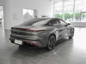 รถยนต์ไฟฟ้าสุดหรู EV รถยนต์ไฟฟ้าความเร็วสูง 730 กม. Zhiji L7 AWD RWD ระยะทางวิ่ง 201-300 กม. ตามมาตรฐาน NEDC แบตเตอรี่ 50-70 กิโลวัตต์ชั่วโมง - Product Image 4