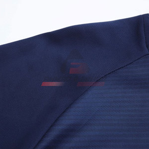 Uniforme de football de couleur personnalisée de haute qualité 100% uniforme de football en polyester à vendre - Product Image 6