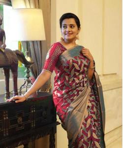 Sari indio para fiesta de boda con diseño de terciopelo - Product Image 5