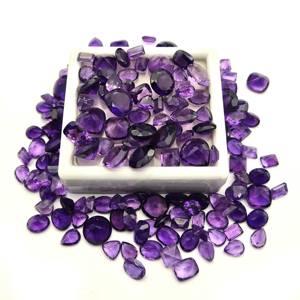 พลอยโอนิกซ์สีเขียวธรรมชาติขนาดใหญ่ผสมทรงไข่ได้รับการรับรองขนาดความร้อน - Product Image 3