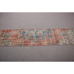 Tapis turc 2x8,6 pieds, tapis vintage, tapis en laine à imprimé animal rouge - Product Image 3